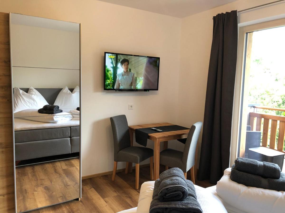 Haus Central Lofer Bagian luar foto