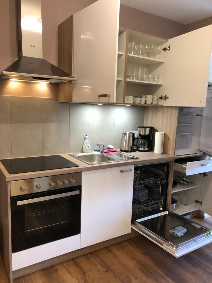 Haus Central Lofer Bagian luar foto