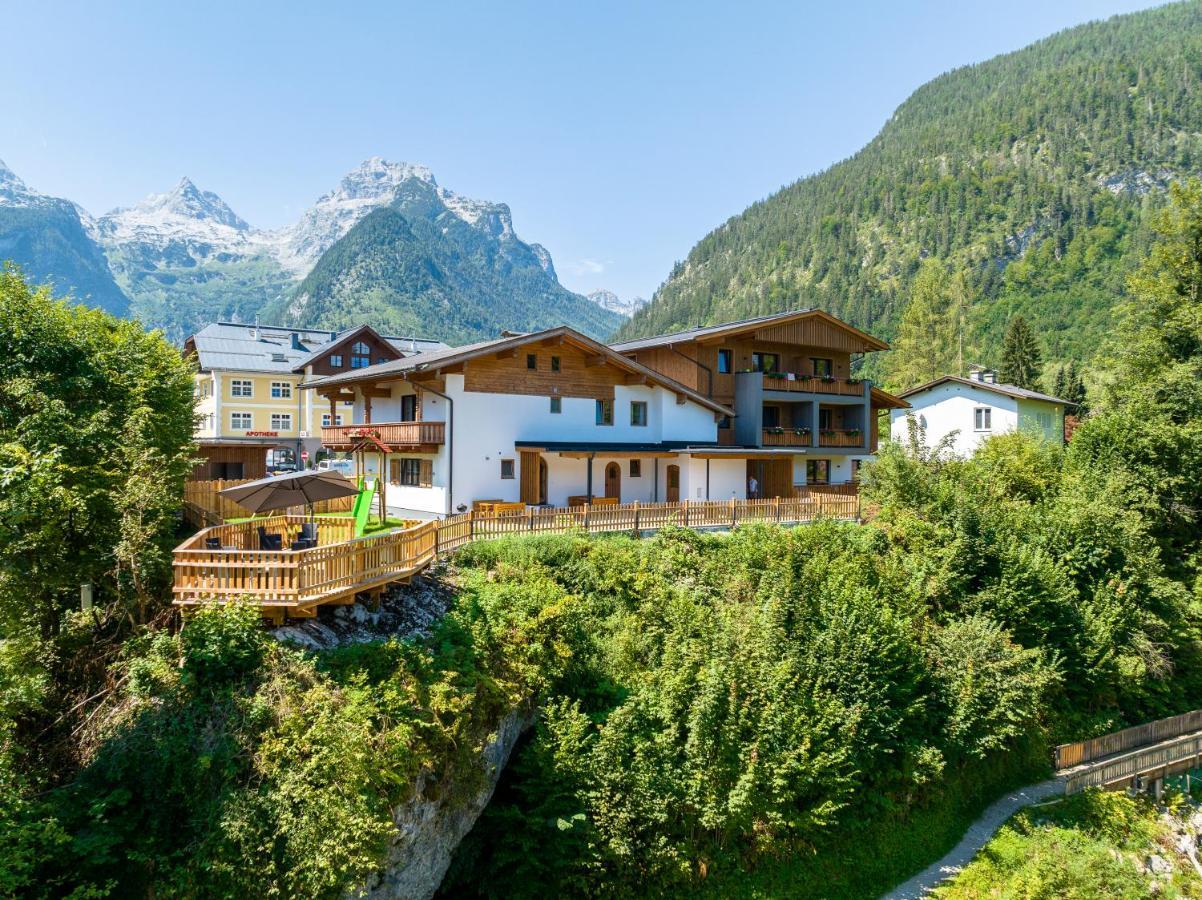 Haus Central Lofer Bagian luar foto