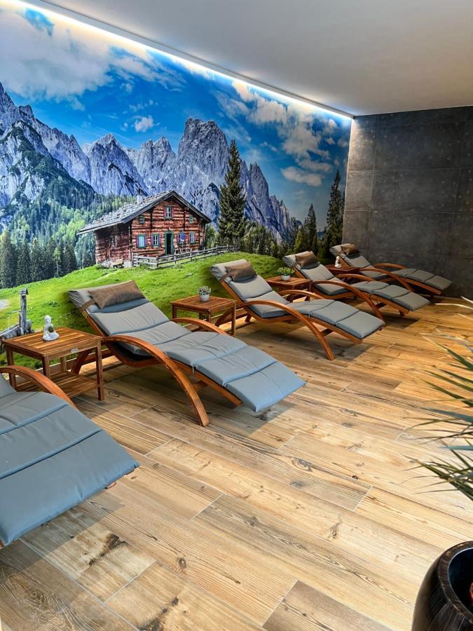 Haus Central Lofer Bagian luar foto