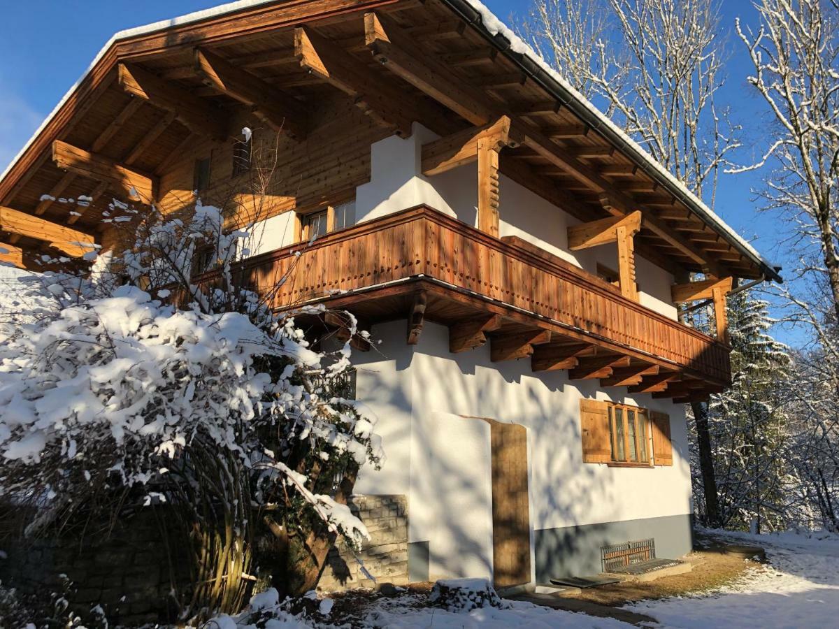Haus Central Lofer Bagian luar foto