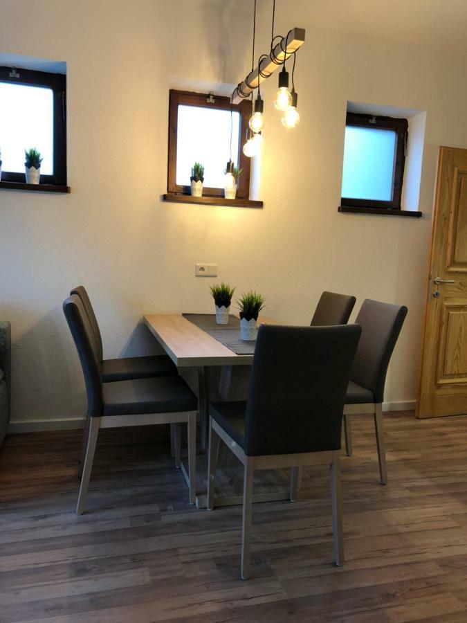 Haus Central Lofer Bagian luar foto