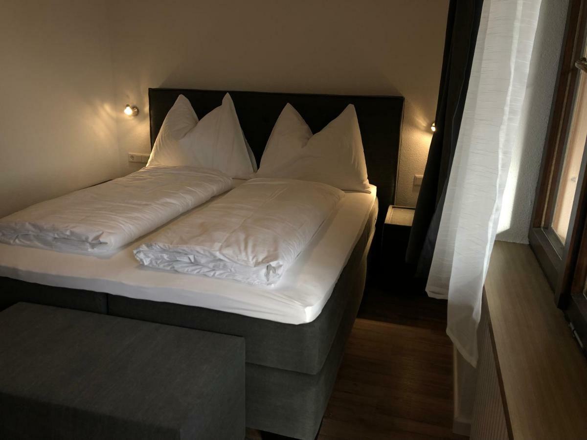 Haus Central Lofer Bagian luar foto
